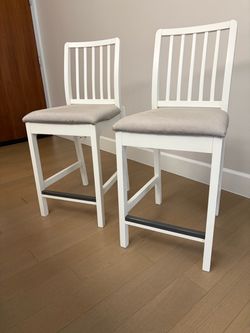 Set of 2 White IKEA EKERDALEN Bar Stools – Excellent Condition