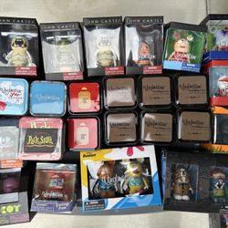 Disney Vinylmation Collection, Disney Mug & Polar Express Bell