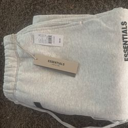 Essentials sweats uncuffed