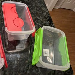 3 Plastic Containers 
