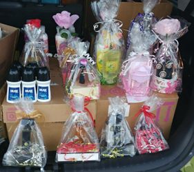 Mother's Day Gifts Perfumes Jewelry Clothes & More