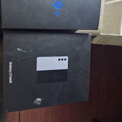Galaxy Fold5/ S9+ Boxes