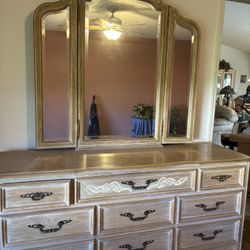 Pennsylvania House Bedroom Set