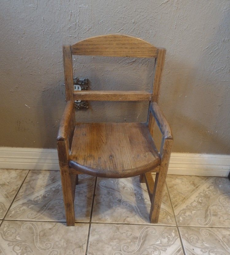 Cute Sturdy Toddlers Chair 59 North And East Mount Houston Rd Area Pick Up 