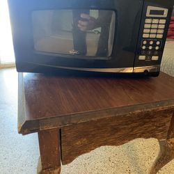 Microwave good condition works well $20