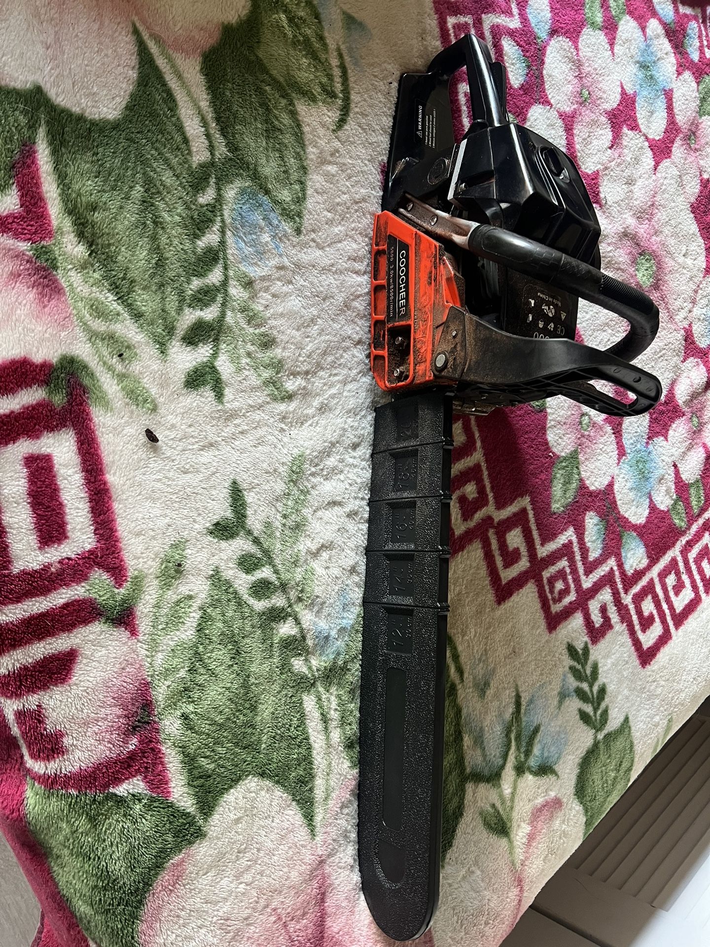 Chainsaws