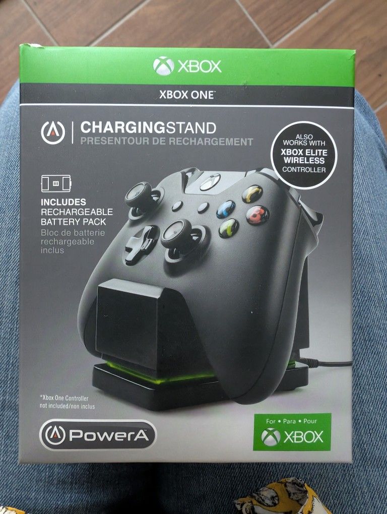 Xbox One Controller Charger