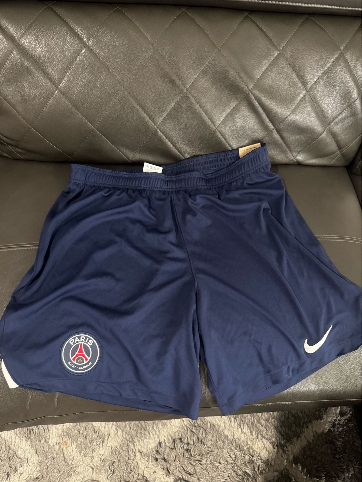 PSG Nike shorts 2xl