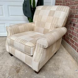 Oversized Checkered Arm Chair - Germantown, MD 