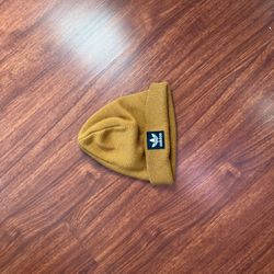 Adidas Beanie / Camel / Mustard / Yellow 