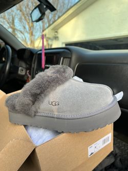 Brand New Ugg Women’s Slippers