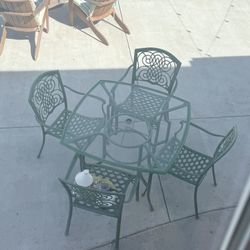 Outdoor Dining Table 