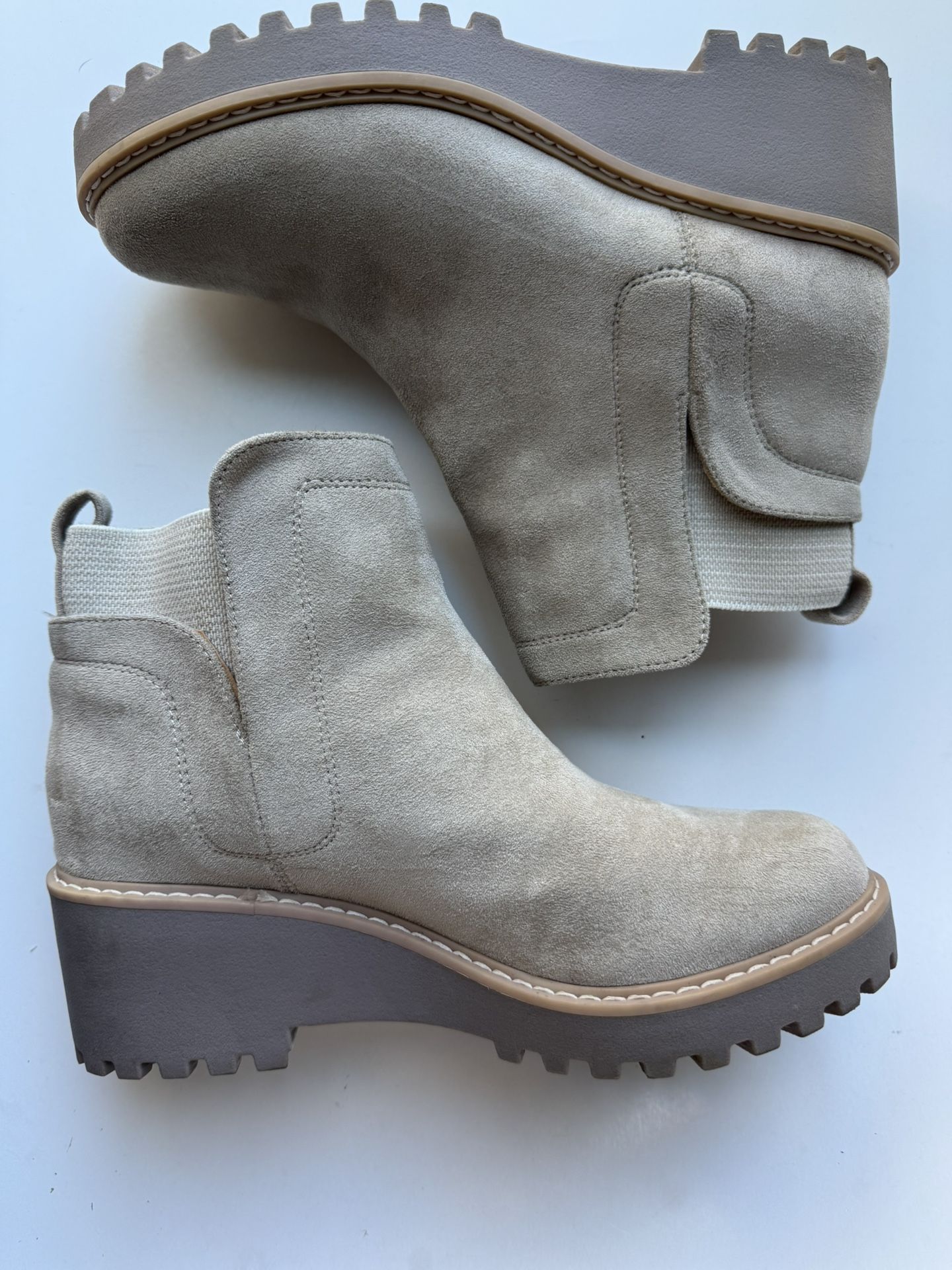 Dolce Vita Women Size 7 Tan Boots