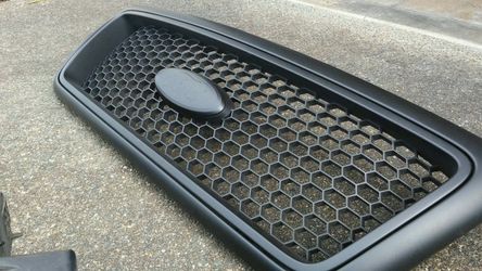 Ford F-150 Grill and Headlights Fits 2004-2008