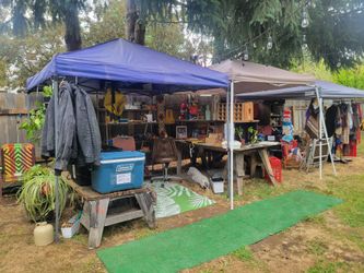 Yard sale Sunday 6/28 11-4 vintage, VHS, blow molds, craft supplies
