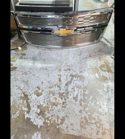 Chevy grille