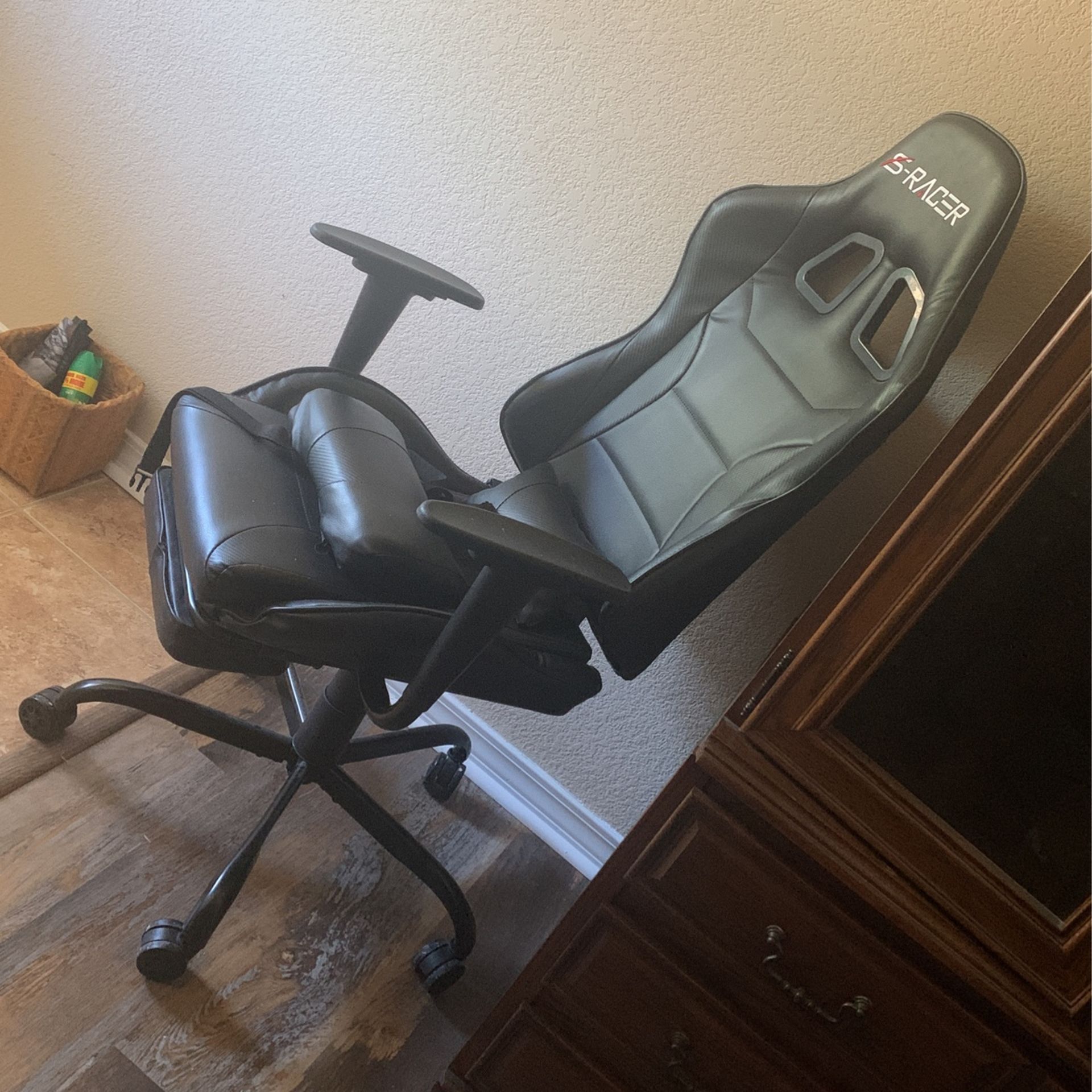 Game Chair