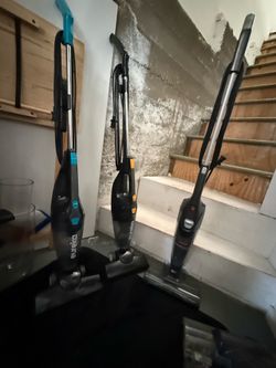 Mini Vacuum Cleaner – Like New