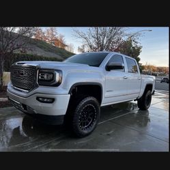 2017 Sierra Denali 1500 4x4 Fox Suspension 