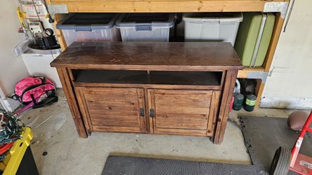 Full Wood TV Stand