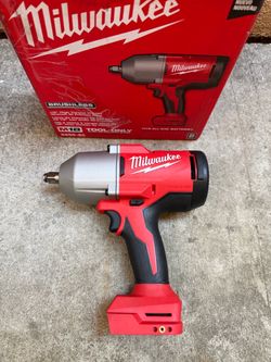 Milwaukee M18 1/2 in. High lorque Impact Wrench with Friction Ring (Tool-Only)