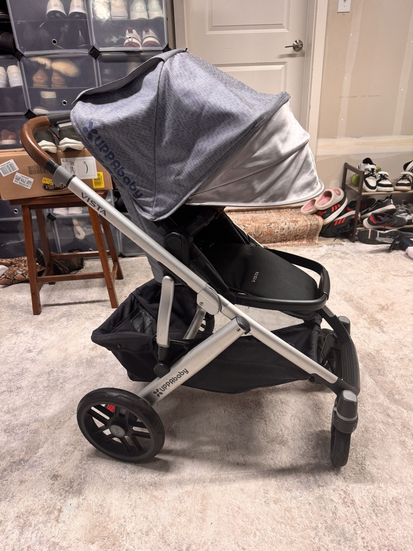 2019 Uppababy Vista Stroller, Infant Liner, Bassinet And Travel Bag