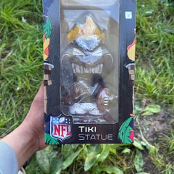 NFL TiKi Statue