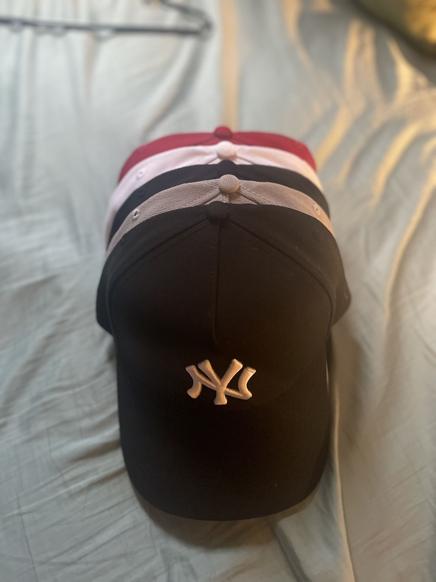 SnapBack/Fitteds