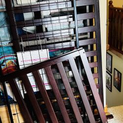 Convertible Baby crib