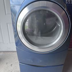 Whirlpool Frontload Dryer w/ Pedestal