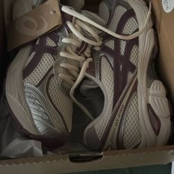 Brand New Women’s ASICS