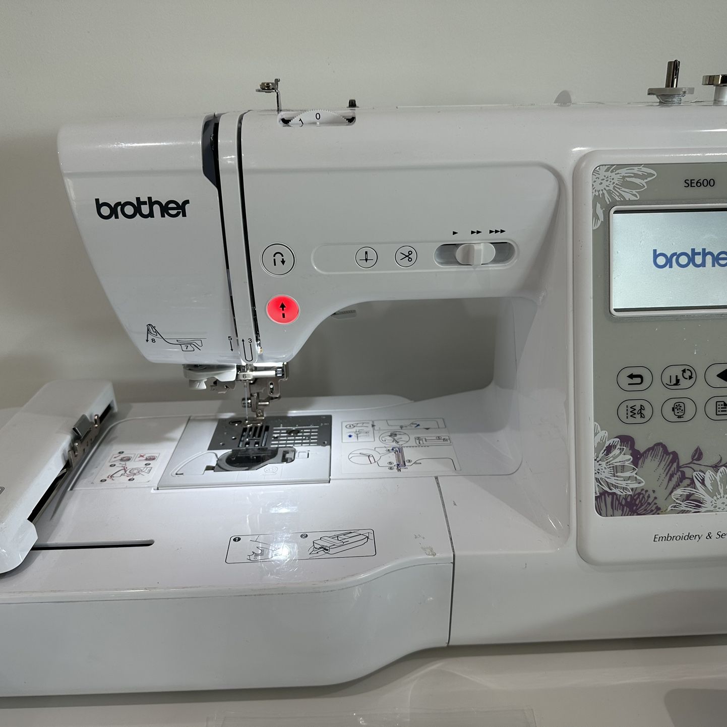 Brother SE600 Sewing & Embroidery Machine
