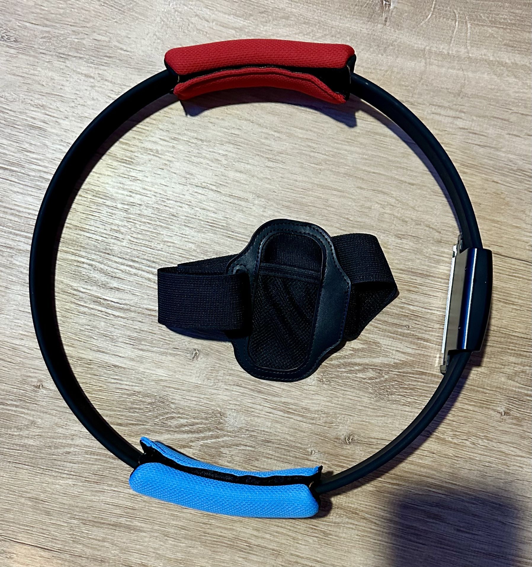 Nintendo Switch Ring Fit Adventure Joy-Con + Strap Controller