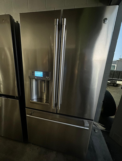 GE Stainless Steel French Door Fridge with IceMaker