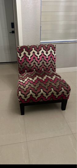 Accent chair