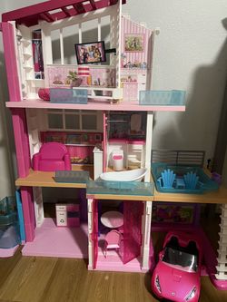 Big barbie house with car
