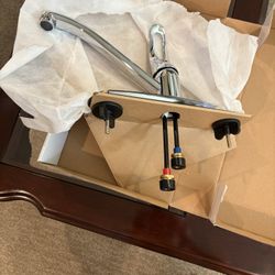 Seasons Anchor point Single Handle Kitchen Faucet 