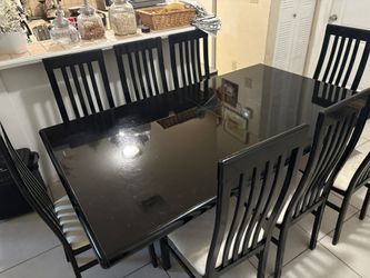 Dining Table ( Comedor De 8 Sillas)