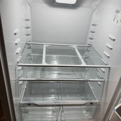 Frigidaire 18.3 Cu.ft. Refrigerator 