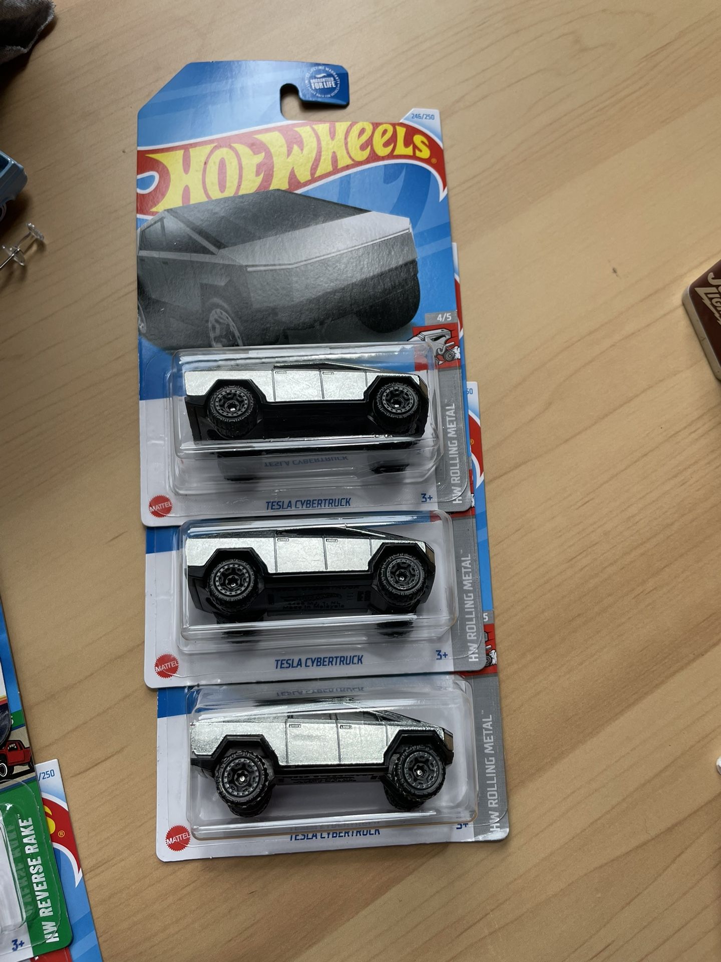 $10 Cada Una
