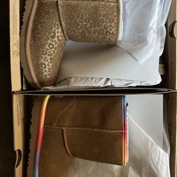Kids UGG Boots Sz. 3