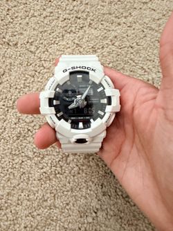 2 Gshock watches no case