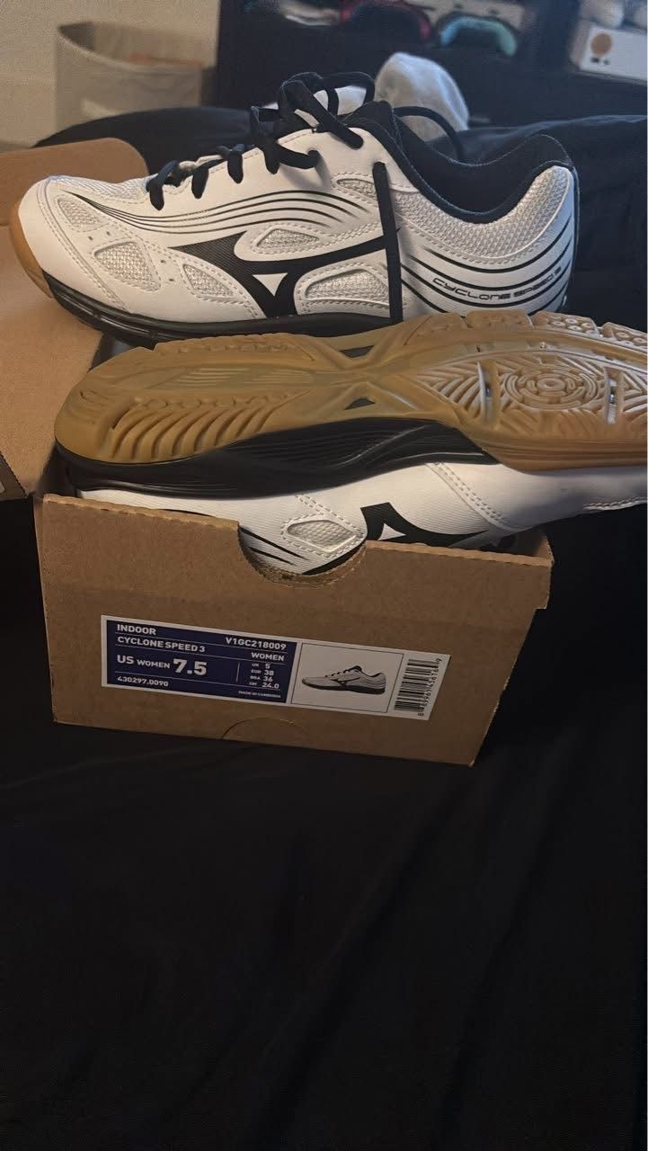 Volleyball Shoes