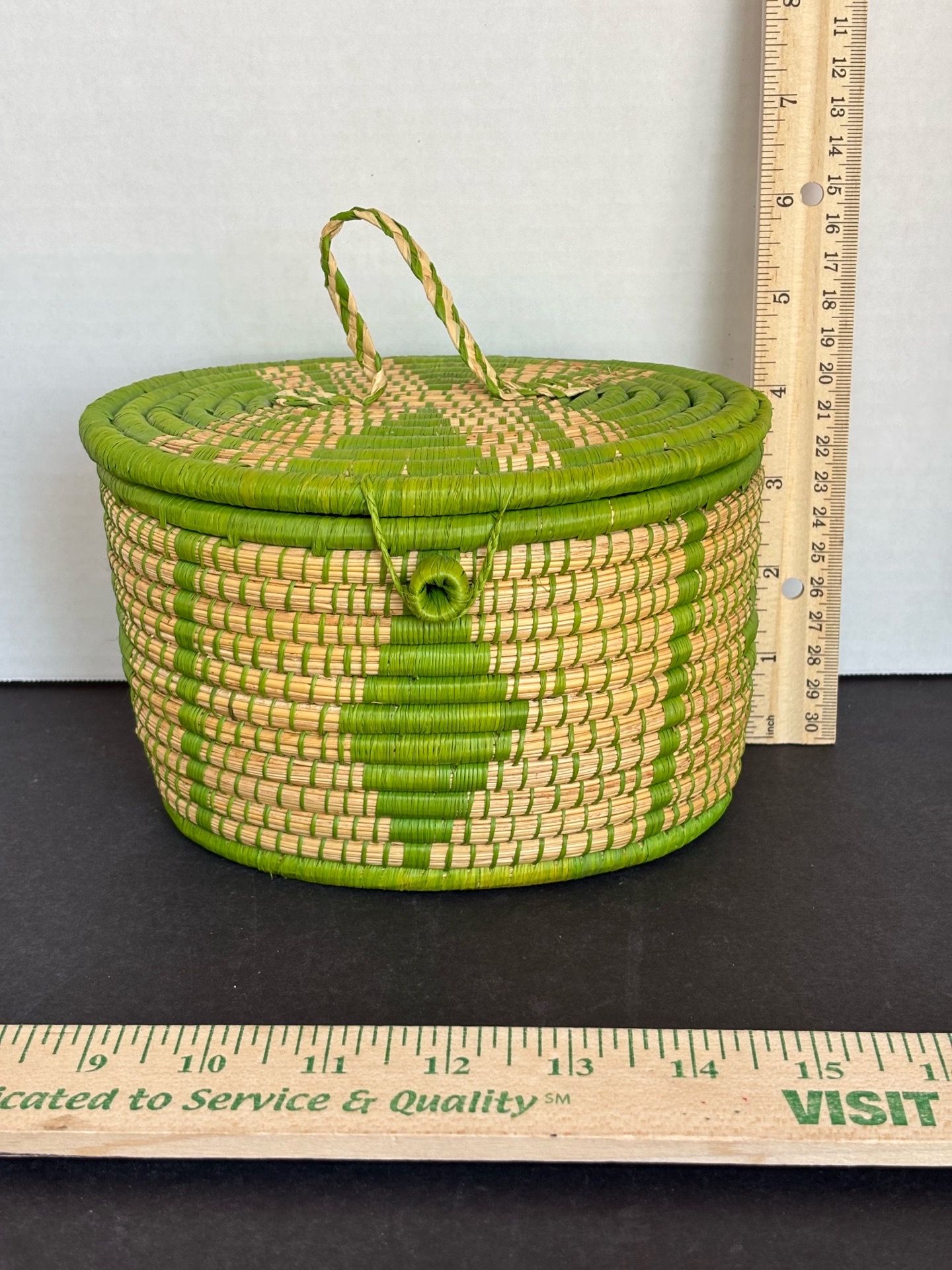 VINTAGE WOVEN BASKET