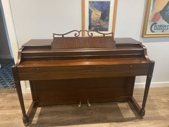Antique Piano
