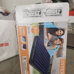 Intex Queen Classic Downy Inflatable Air Mattress 60" × 80" × 8.75"