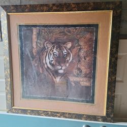 HOME INTERIORS TIGER FRAMED PICTURE.  ( 36 X 36 )