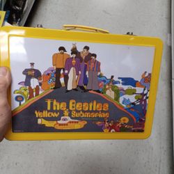 The Beatles Tin Yellow Submarine Tin