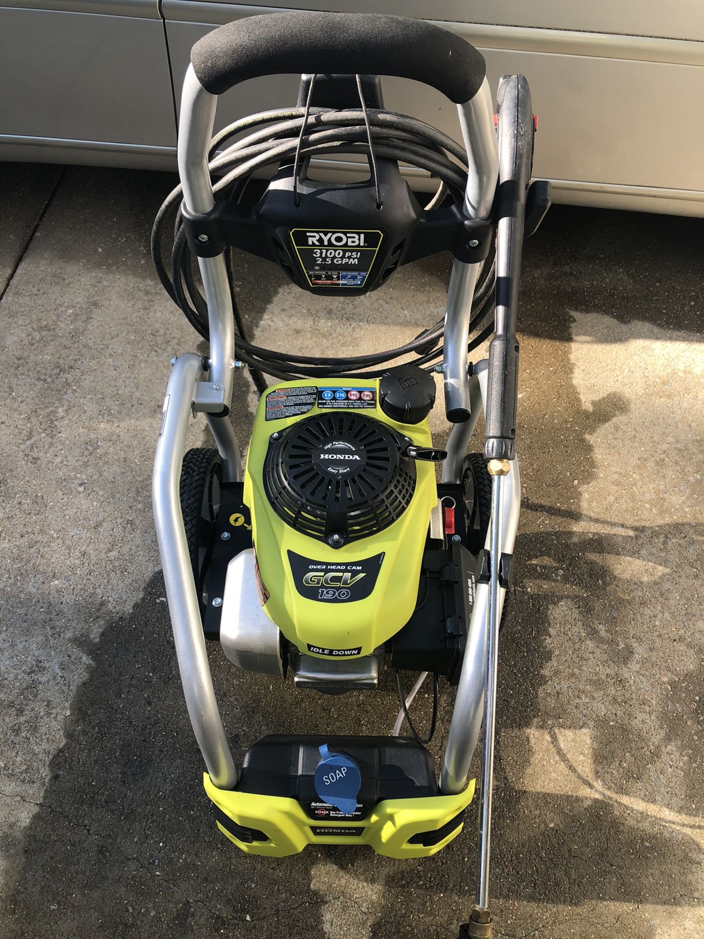 RYOBI 3,100 PSI 2.5 GPM Honda Gas Pressure Washer with Idle Down for ...