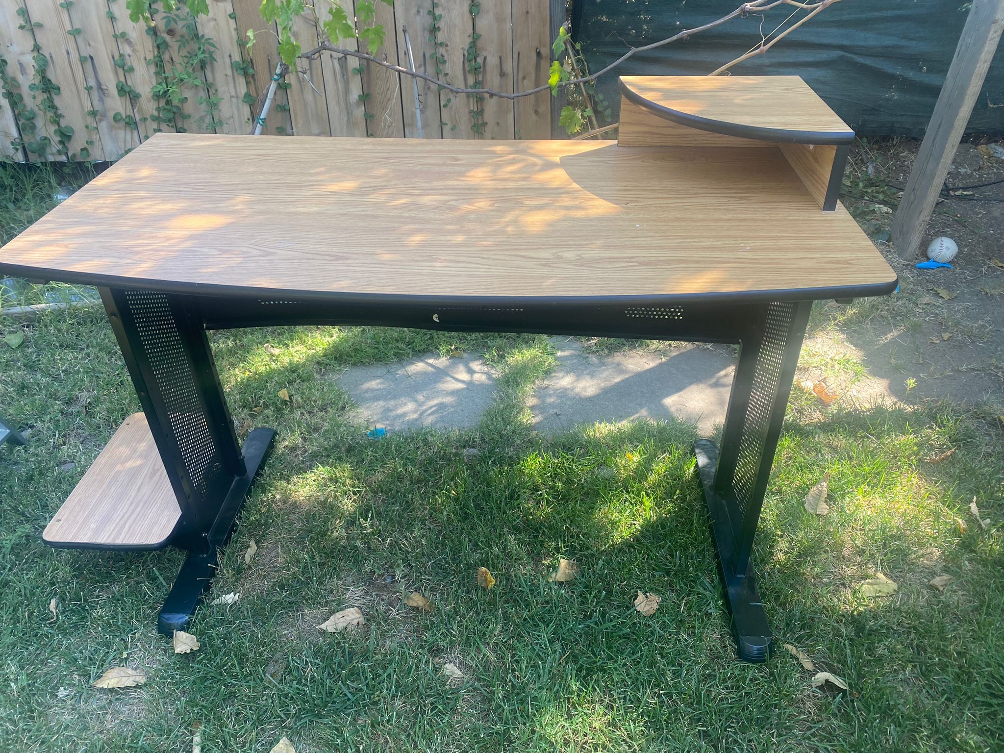 Computer Desk for Sale in Stockton, CA OfferUp
